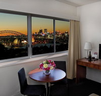 Macleay Hotel - Tourism Townsville