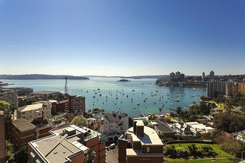 Macleay Hotel - Tourism Townsville 21