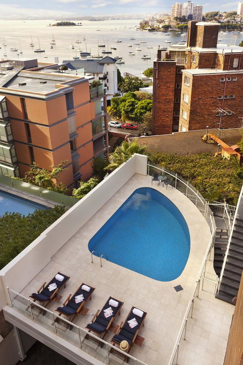 Macleay Hotel - Tourism Townsville 24