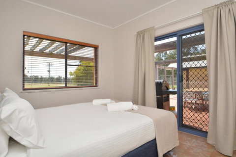 JE Guesthouse, Central To All The Hunter Valley Has To Offer - Tourism Townsville 30