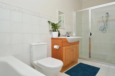 JE Guesthouse, Central To All The Hunter Valley Has To Offer - Tourism Townsville 22