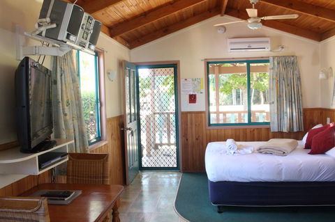 Lani\'s Holiday Island - Tourism Townsville 9