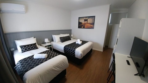 Eden Motel - Tourism Townsville 4