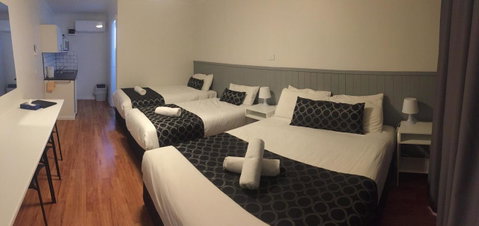 Eden Motel - Tourism Townsville 3