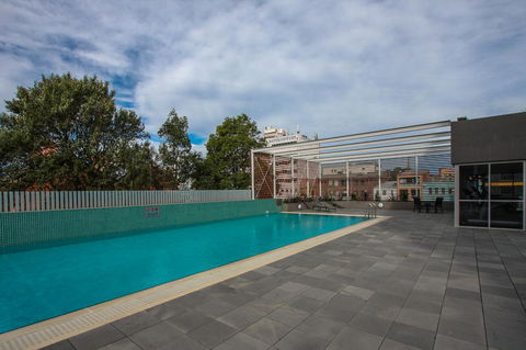 Honeysuckle Executive Apartments - Tourism Townsville 32