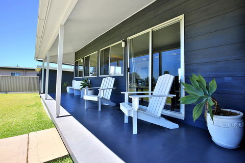 Glory @ Culburra - Absolute Beachfront - Pet & Family Friendly - Tourism Townsville 19