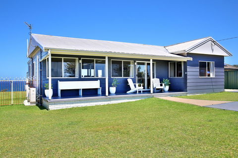 Glory @ Culburra - Absolute Beachfront - Pet & Family Friendly - Tourism Townsville 18