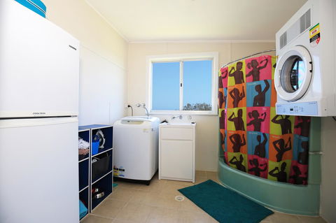 Glory @ Culburra - Absolute Beachfront - Pet & Family Friendly - Tourism Townsville 11