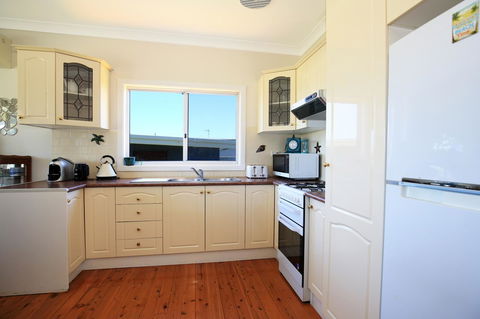 Glory @ Culburra - Absolute Beachfront - Pet & Family Friendly - Tourism Townsville 5