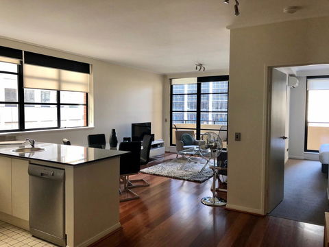 Wyndel Apartments - Apex North Sydney - Tourism Townsville 3