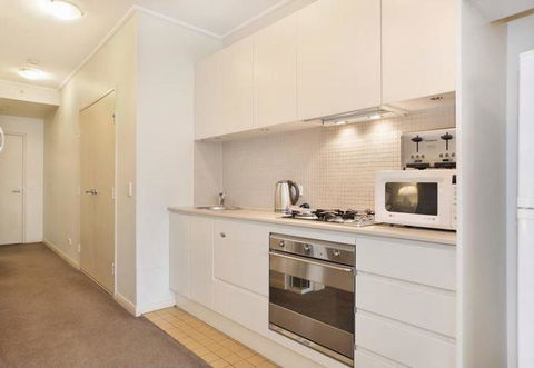 Wyndel Apartments - Apex North Sydney - Tourism Townsville 12