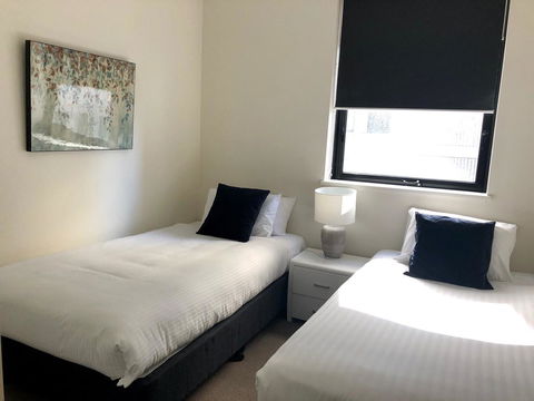 Wyndel Apartments - Apex North Sydney - Tourism Townsville 1