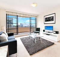 Wyndel Apartments - Apex North Sydney - Tourism Townsville