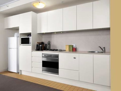 Wyndel Apartments - Apex North Sydney - Tourism Townsville 10