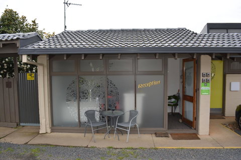 The Apple Inn - Tourism Townsville 41