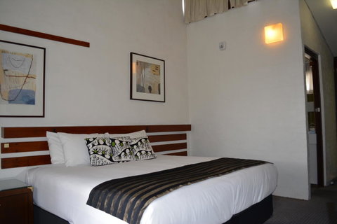 The Apple Inn - Tourism Townsville 23