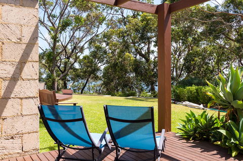 By The Beach B&B Self Contained Apartments - Tourism Townsville 6