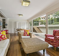 Summery spacious 4 bed home in Kurraba Point - Tourism Townsville