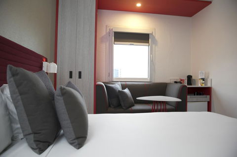 Ibis Sydney Airport - Tourism Townsville 0