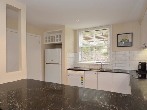 Villa De Saran Located Within Cypress Lakes - Tourism Townsville 2