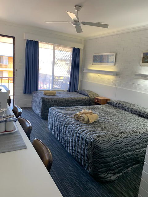 Coastal Bay Motel - Tourism Townsville 32