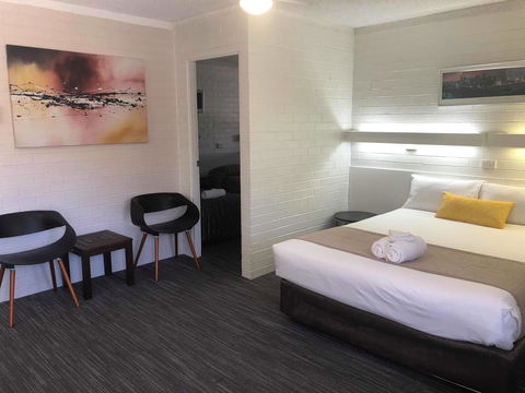 Coastal Bay Motel - Tourism Townsville 20