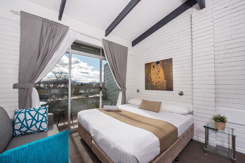 Alpine Gables - Tourism Townsville 14