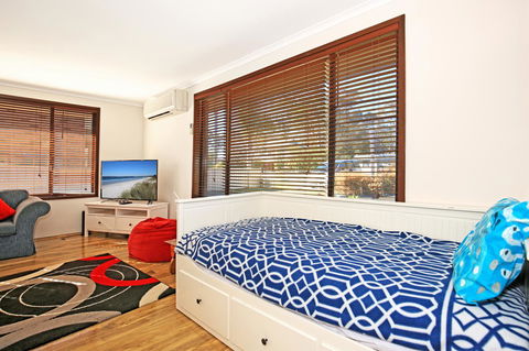 Sandy Toes Beach House Jervis Bay - 2min To Beach - Tourism Townsville 4