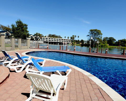 Yarrawonga Waterfront Apartments - Tourism Townsville 10