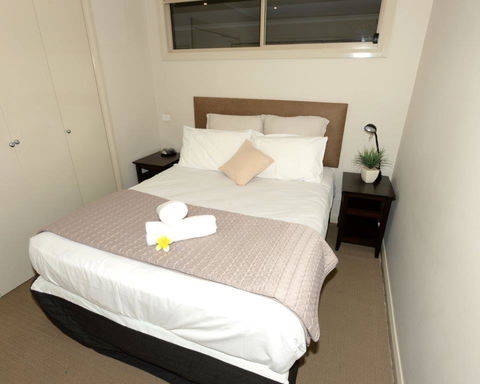 Yarrawonga Waterfront Apartments - Tourism Townsville 16