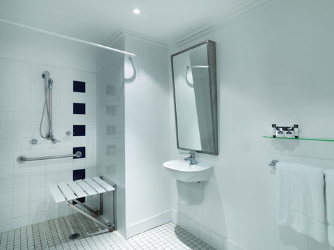 Ibis Styles Sydney Central - Tourism Townsville 25