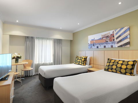 Ibis Styles Sydney Central - Tourism Townsville 3
