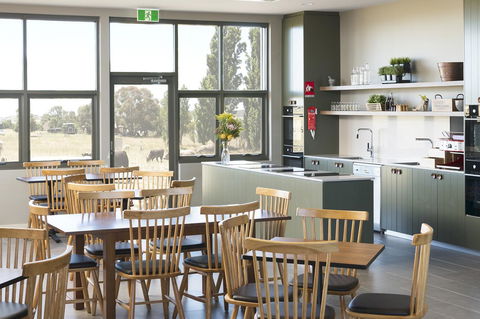 Abode Murrumbateman - Tourism Townsville 3