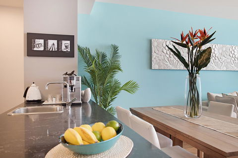 Arena Luxury Beachfront Apartment - Tourism Townsville 16