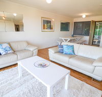 Coastal Horizons Beach House - Tourism Townsville