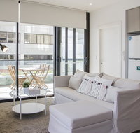 Cozy apartment with harbour bridge view in Bondi - Tourism Townsville