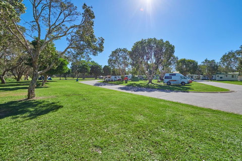 Glen Villa Resort - Tourism Townsville 5