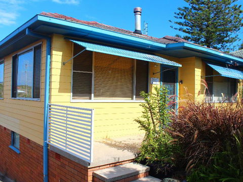 Pinny Paradise - Tourism Townsville 0