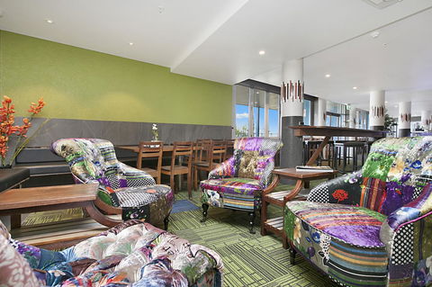 Ramada Suites By Wyndham Zen Quarter Darwin - Tourism Townsville 11