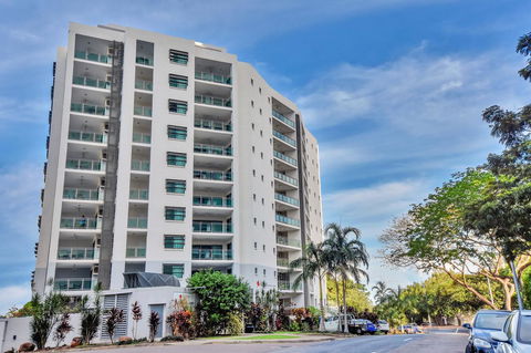 Argus Apartments Darwin - Tourism Townsville 8