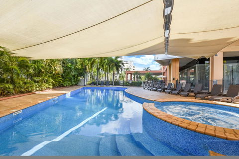 Mantra On The Esplanade - Tourism Townsville 0