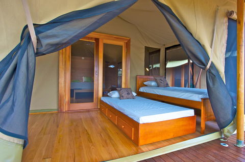 Wildman Wilderness Lodge - Tourism Townsville 8