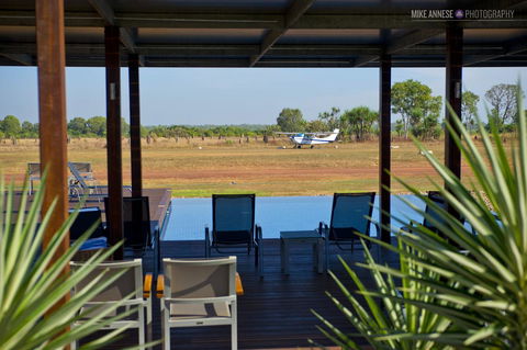 Wildman Wilderness Lodge - Tourism Townsville 4