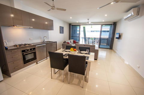 Magnum Serviced Apartments - Tourism Townsville 12