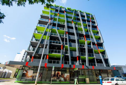 Magnum Serviced Apartments - Tourism Townsville 31