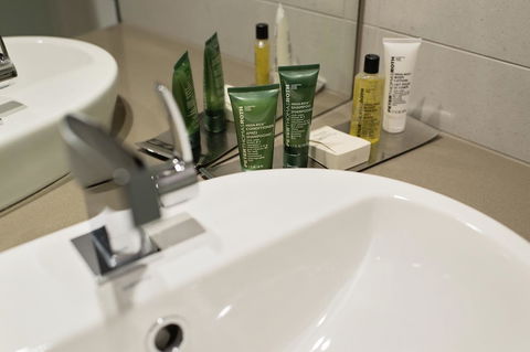 Hilton Darwin - Tourism Townsville 16