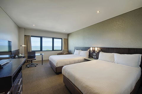 Hilton Darwin - Tourism Townsville 14