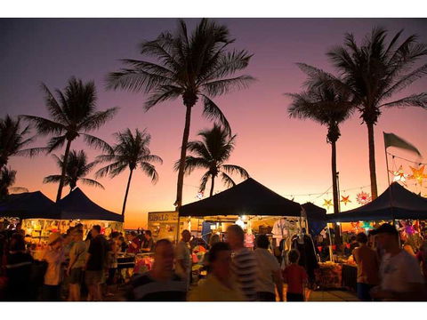 Elsey On Parap - Tourism Townsville 5