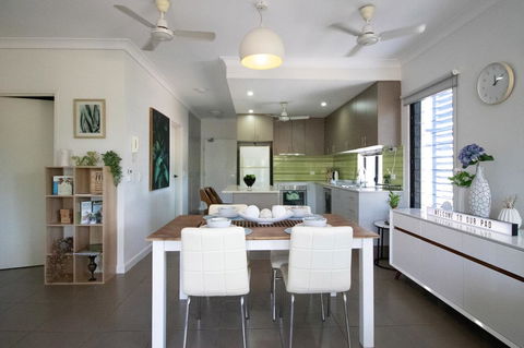 ZEN QUEST - The NOMADS PAD Near Nightcliff Markets & Sunset Foreshore - Tourism Townsville 28