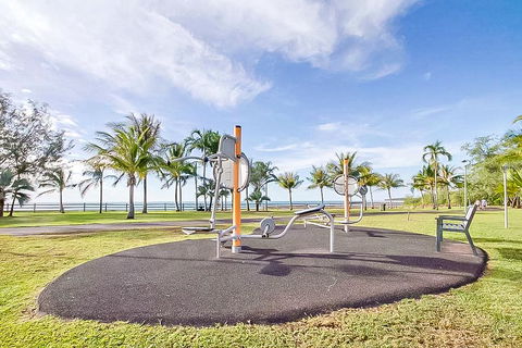 ZEN QUEST - The NOMADS PAD Near Nightcliff Markets & Sunset Foreshore - Tourism Townsville 10